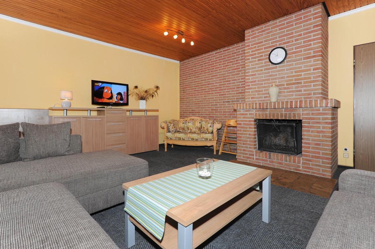 Friesenmeer Ferienwohnung Eins Bensersiel Extérieur photo