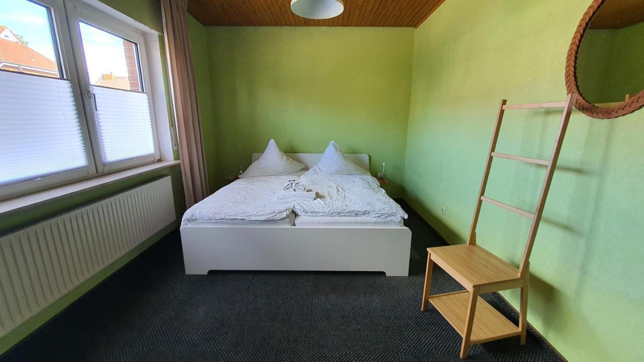 Friesenmeer Ferienwohnung Eins Bensersiel Extérieur photo